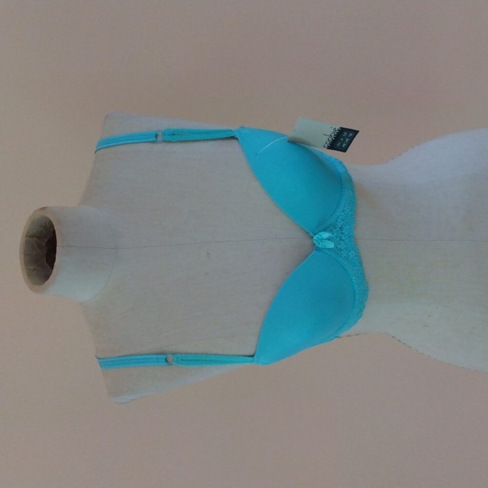 Coobie Size 34B Bra.